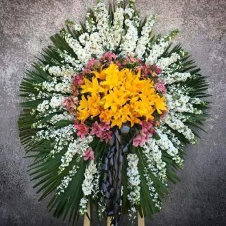 تاج گل برای مسجد چهارده معصوم محله شهرک دانشگاه تهران
