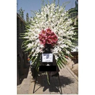 تاج گل برای مسجد صاحب الزمان (عج) کرج