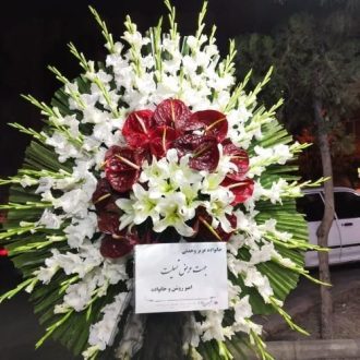 تاج گل برای مسجد حضرت خدیجه(س) چهارصد دستگاه کرج