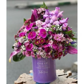 سفارش دسته گل و کادو برای معاون اداری