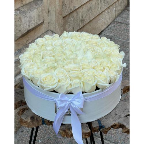 سفارش دسته گل و کادو برای متخصص سرطان