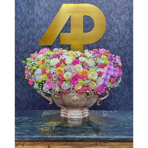 گل فروشی محدوده تالار صدف تهران