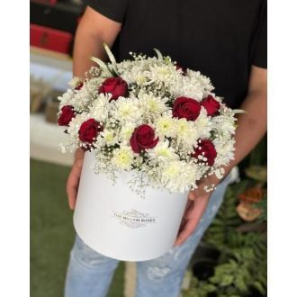 گل فروشی اطراف سالن آرایشگاه سپید رخ محله فدک تهران