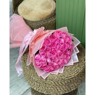 گل فروشی اطراف آرایشگاه فریبرز محله خزانه تهران