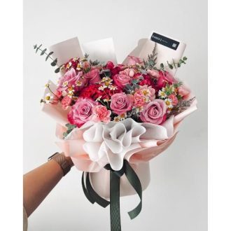 گل فروشی اطراف باشگاه c4 محله بهاران تهران