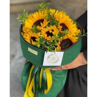 گل فروشی محدوده خیابان سپهبد قرنی تهران