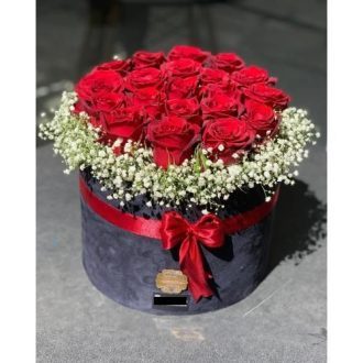 گل فروشی اطراف آرایشگاه زنانه آیناز محله علایین تهران