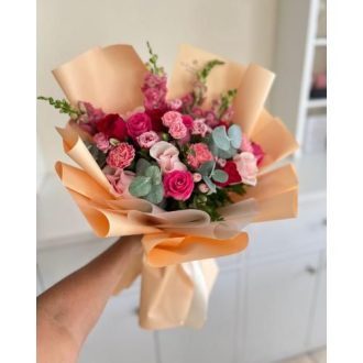 گلفروشی در سعادت آباد خیابان سی و دوم