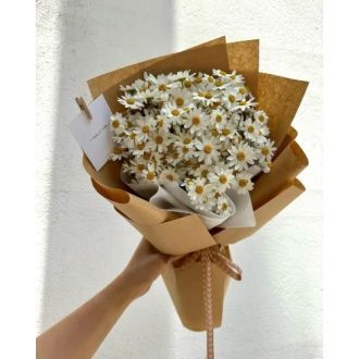 گل فروشی اطراف شرکت شارنور محله پونک تهران