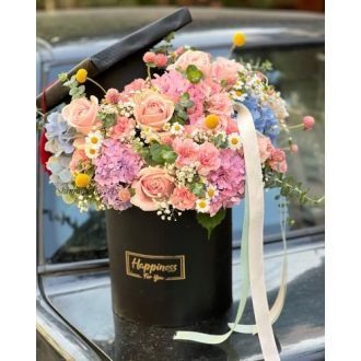 گلفروشی در سعادت آباد خیابان قره تپه ای